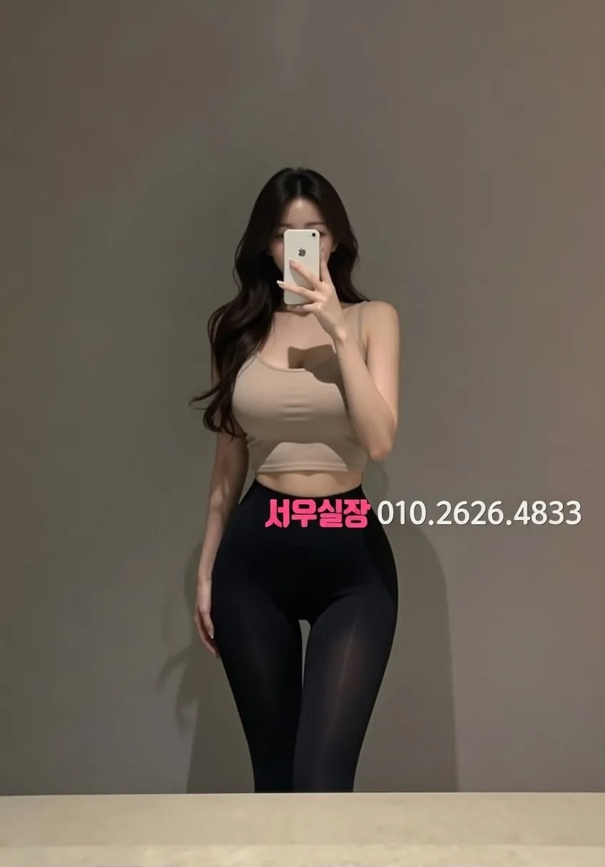 천안 셔츠룸 화이트 라운지 캐주얼 분위기 인테리어